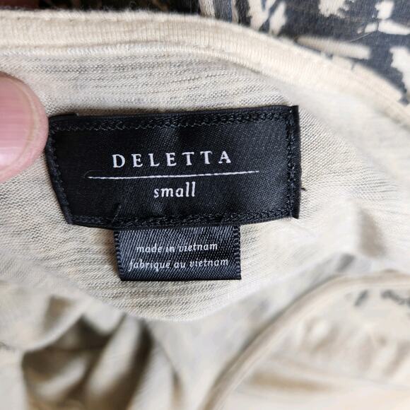 Deletta Anthropologie Ascending Roses Top Cream Grey Motif Women's Small‎ - Picture 8 of 10